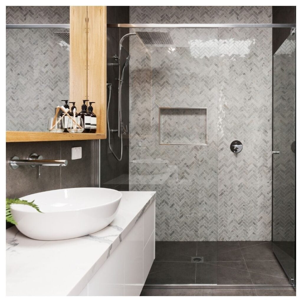 bathroom-white-border2