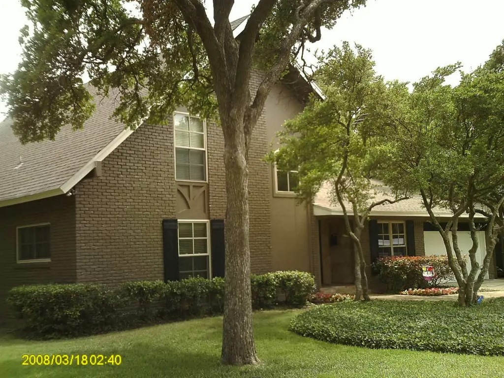 Exterior-Painting-Brick-Trim-and-Shutters-1